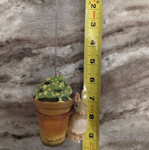 Marjolein Bastin Easter / Spring Bunny Photo Holder 9.5" Tall - Picture 5 of 5